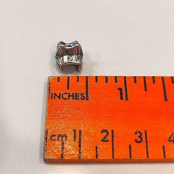 Charmed Memories Sterling Silver Starfish (Sea Star) Bracelet Charm - Picture 5 of 6